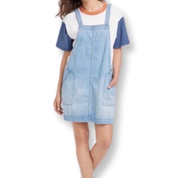 Universal Thread Dresses & Skirts - Universal Thread Light‎ Blue Denim Dress